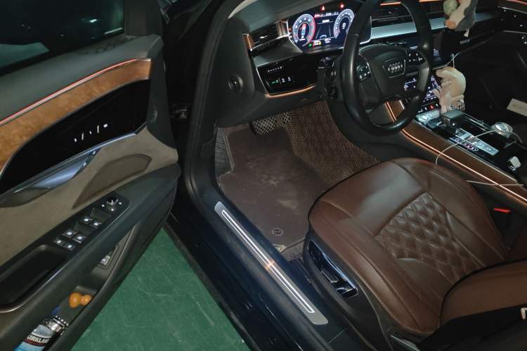 Used Audi A8 2018 A8L 55 TFSI quattro Launch Edition Prestige Model
