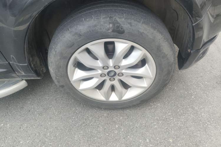 Used Land Rover Freelander 2 2011 3.2L i6 HSE Gasoline Edition