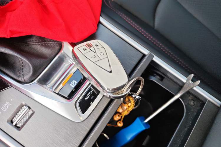 Used CHANGAN CS75 2022 Blue Whale Edition 1.5T DCT Luxury Model Vehicle Key