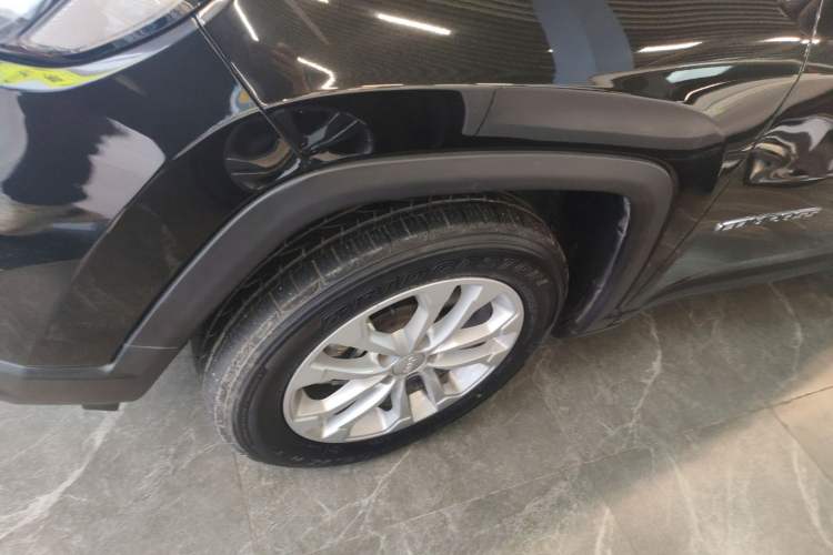 Used Jeep Compass 2021 220T Automatic Leading Edition
