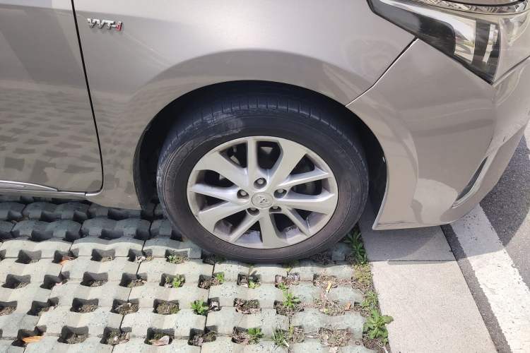 Used Toyota Corolla 2014 1.6L CVT GL-i Leather Edition