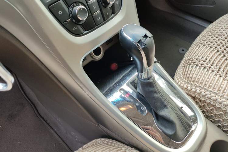 Used Buick GT 2014 XT 1.6L Automatic Fashion Edition
