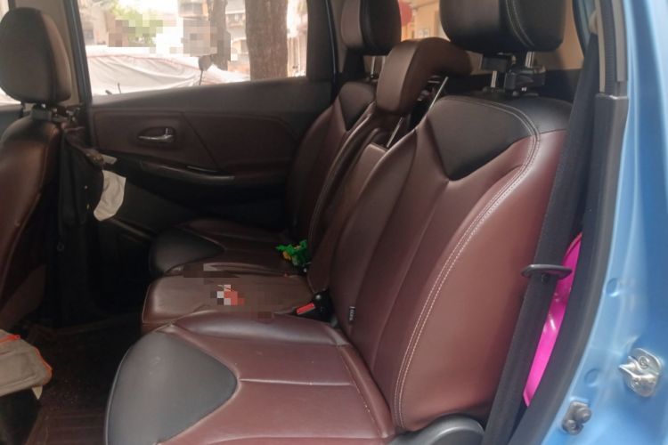 Used Venucia M50V 2017 1.6L XL CVT Luxury Edition
