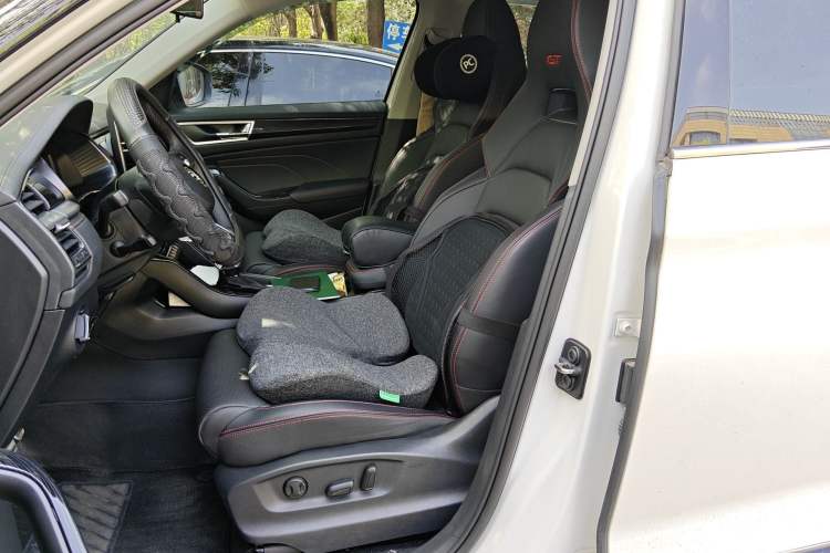 Used Skoda Kodiaq GT 2023 Restyled TSI330 Two-Wheel-Drive Luxury Edition Left Front Seat