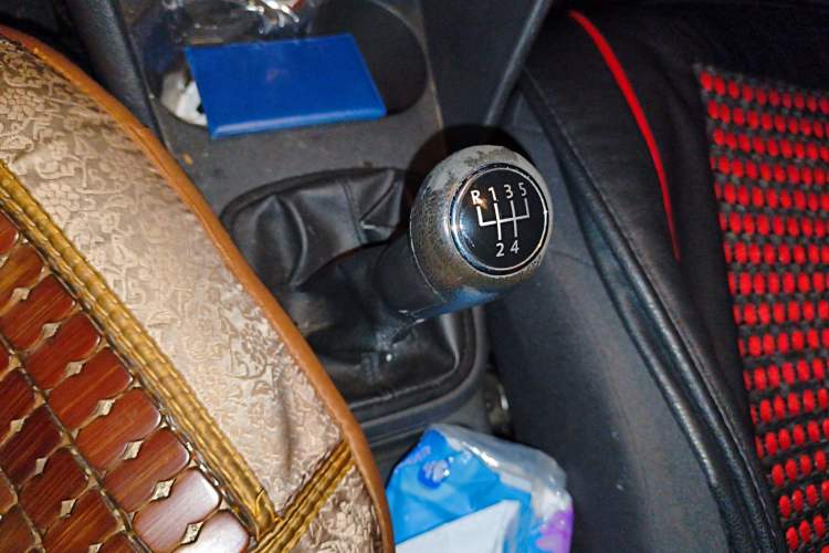 Used Volkswagen Polo 2013 1.4L Manual Fashion Edition
