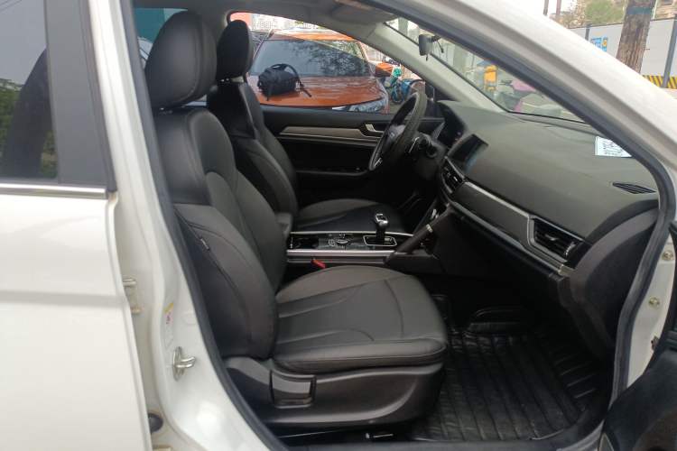 Used Haval H6 2018 Blue Label Sport Edition 1.5T Automatic Two-Wheel Drive Elite Model Right Front Seat