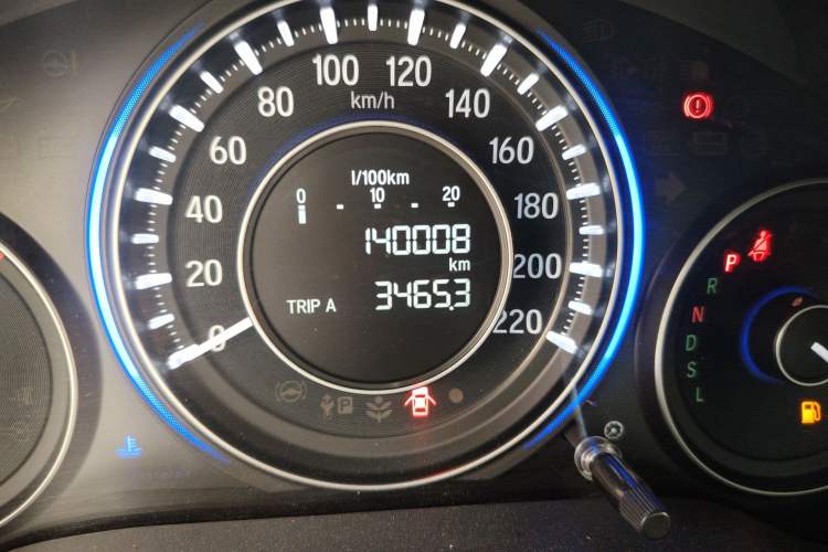 Used Honda Crider 2016 1.8L CVT Comfort Version Odometer Close Up