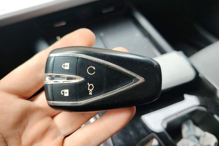 Used CHANGAN UNI-T 2023 Second-Generation 1.5T Prestige Model