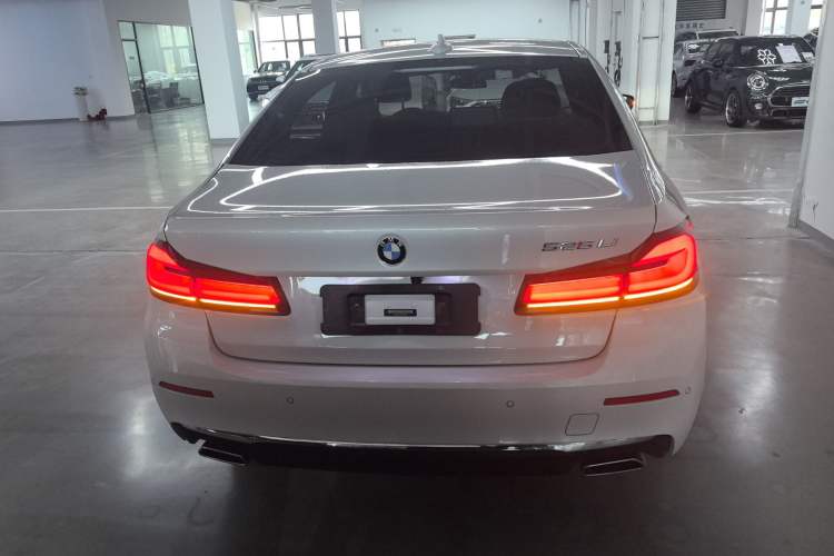 Used BMW 5 Series 2022 525Li Luxury Package Rear