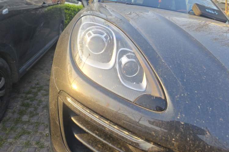 Used Porsche Macan 2017 Macan 2.0T