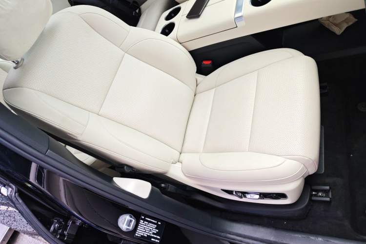 Used Li Auto L8 2025 Pro Smart Refresh Edition
