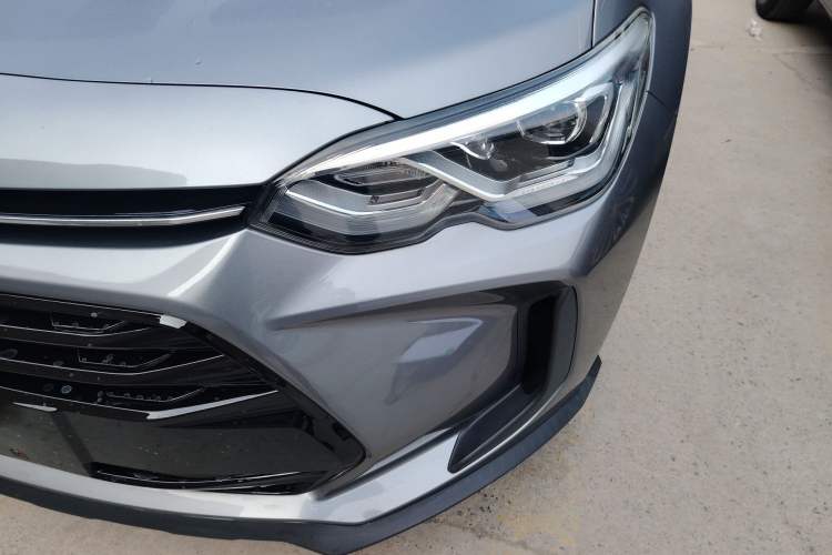 Used Chevrolet Orlando 2020 Mild Hybrid 530T Automatic Enjoyment Edition (5+2 Models) Left Front Headlight