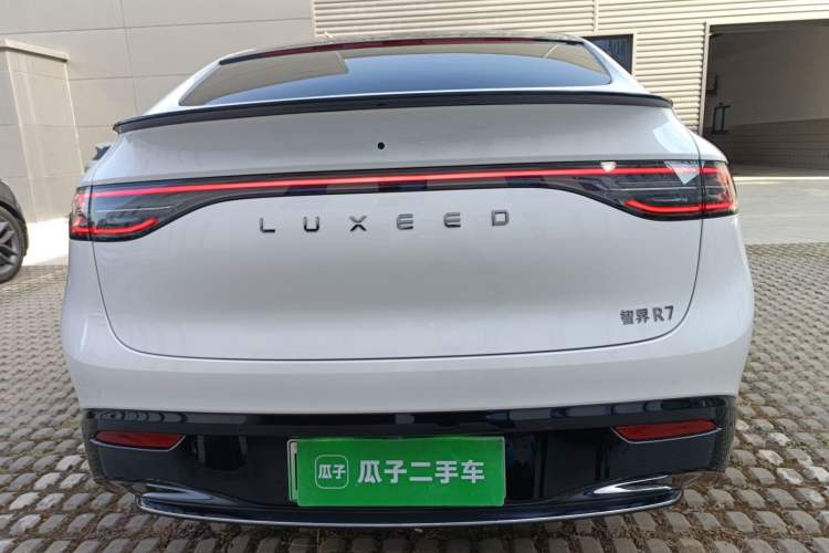 Used Hima Luxeed R7 2024 All-Electric 802 km Max