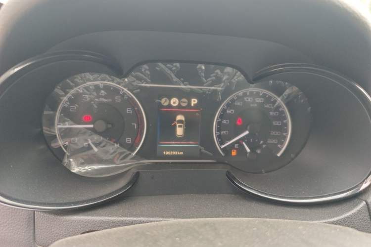 Used Dongfeng Aeolus AX7 2016 2.0L Automatic Zhiyi Trim