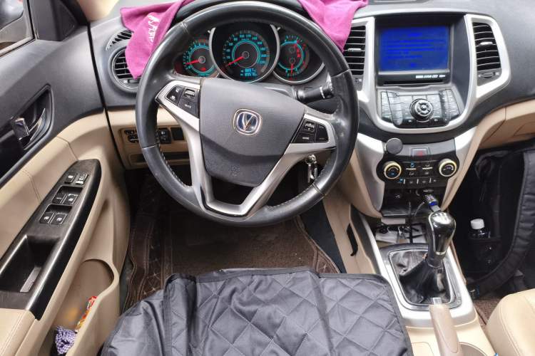 Used CHANGAN Eado 2013 1.6L Manual Luxury Model China V Standard