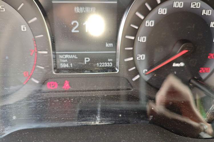 Used GAC Trumpchi GS4 2017 235T Automatic Two-Wheel Drive Elite Edition Odometer Close Up