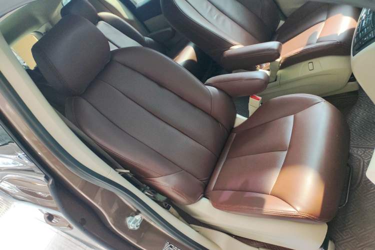 Used Buick GL8 2018 28T Comfort Model China VI Standard Right Front Seat