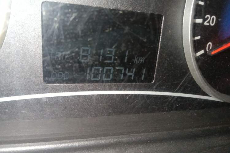 Used Dongfeng Fengon 2013 1.3L Manual Deluxe Edition DK13-08 Odometer Close Up