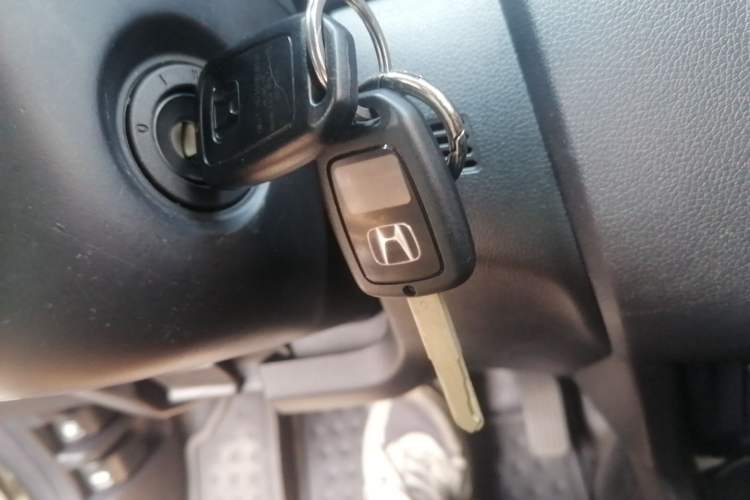 Used Honda Fit 2016 1.5L LXS CVT Comfort Sunroof Version
