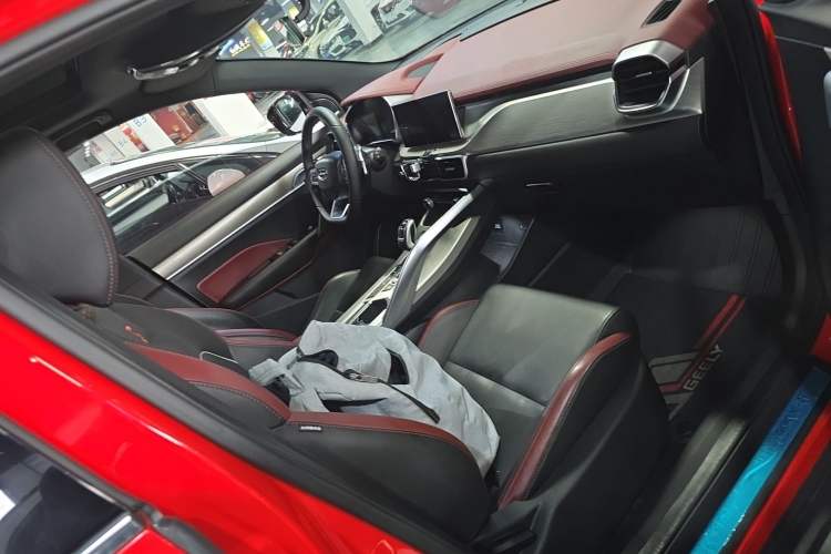 Used Geely Auto Coolray 2019 Sport Version 260T DCT Explorer China VI Standard
