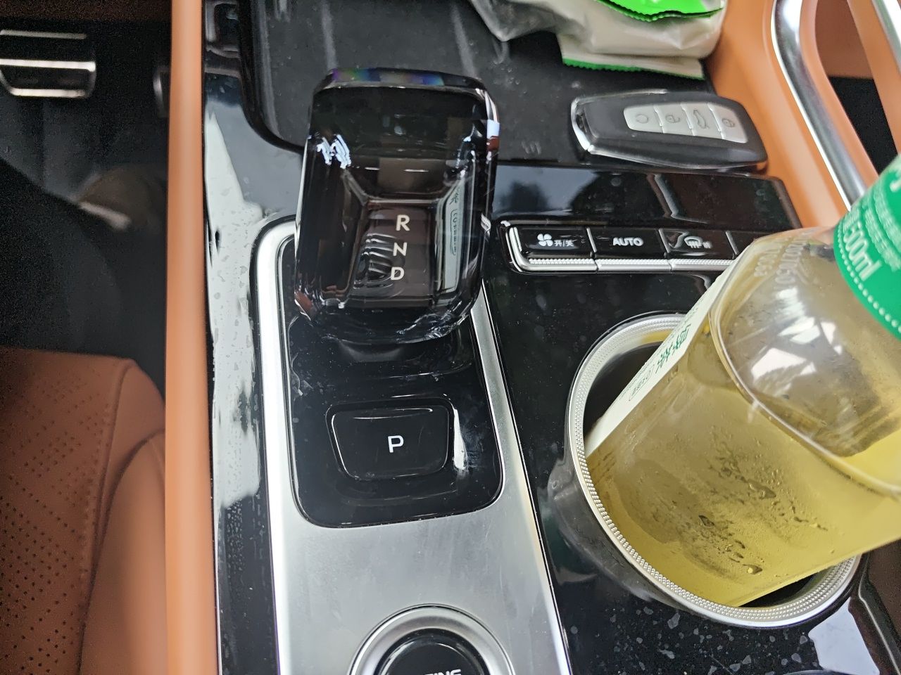 Geely Auto Emgrand X7 Sport Boyue 1.5T, 5 seats, gasoline, automatic transmission, with sunroof — снимка 14