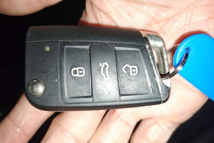 Used Volkswagen T-ROC 2019 280TSI DSG Two-Wheel Drive Comfort Version China V Emission Standard