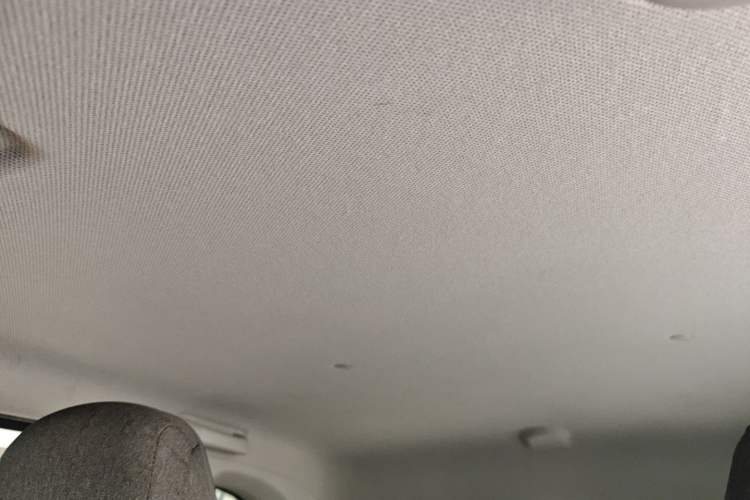 Used Wuling Hongguang MINIEV 2021 Macaron Sandwich Model 170 km Lithium Iron Phosphate