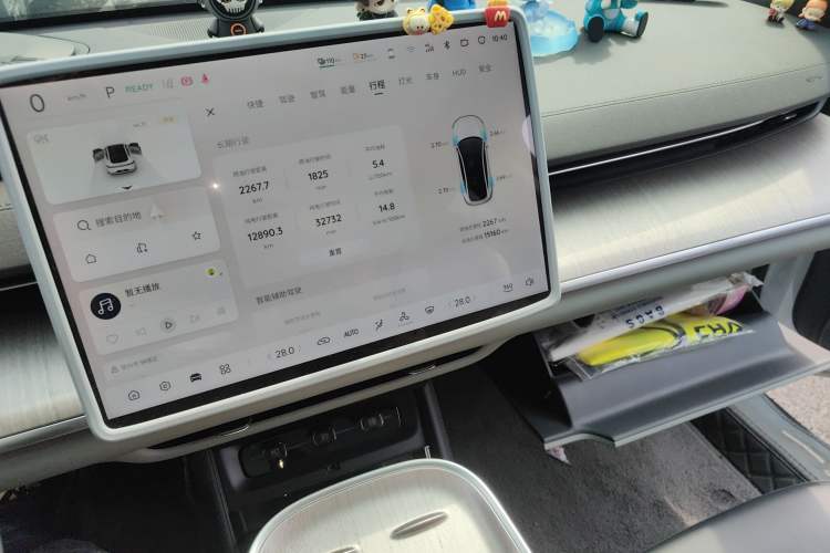 Used CHANGAN NEVO A07 2023 Range-Extended 200 Max Audio And AC Panel