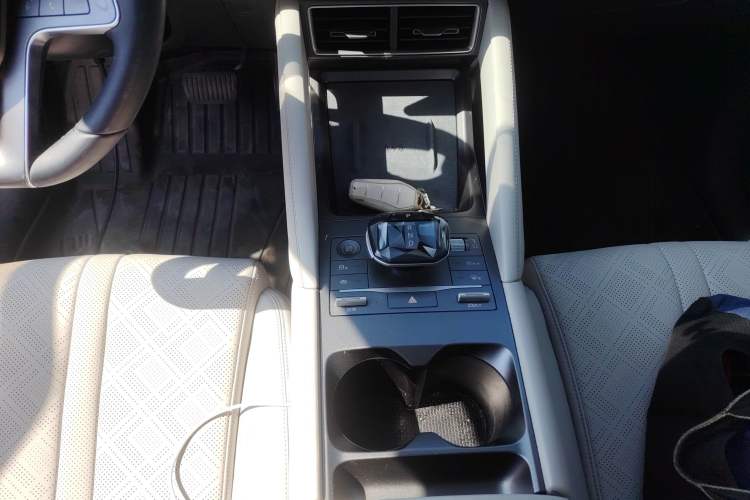 Used BYD Yuan UP 2024 401KM Beyond Edition
