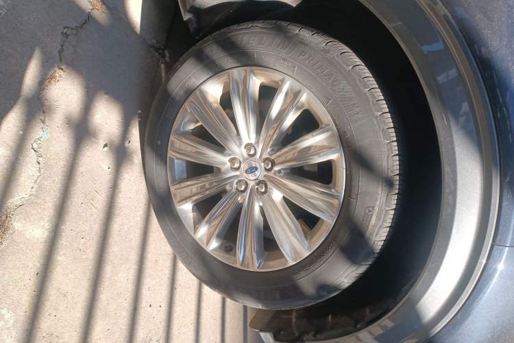 Used Ford Explorer 2020 EcoBoost 285 4x4 Titanium Edition 7-Seater