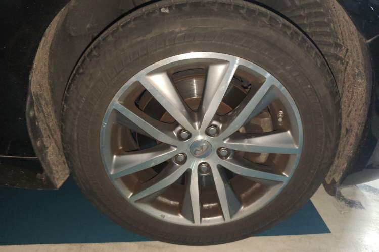 Used Infiniti Q50L 2015 2.0T Enjoyment Edition
