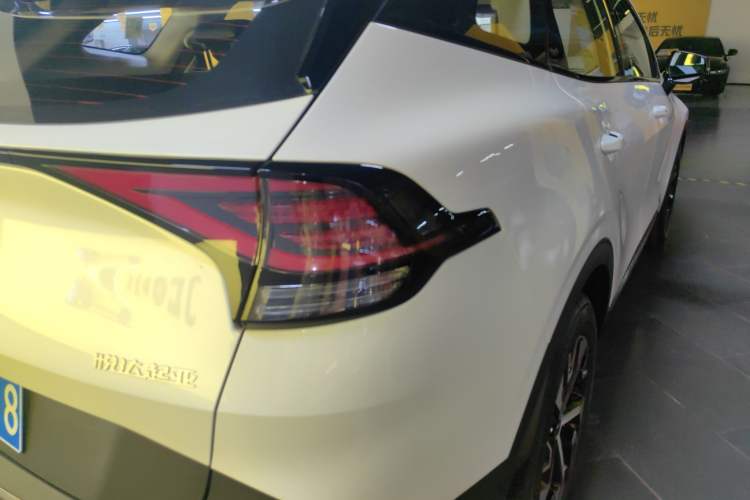 Used Kia Sportage (Chinese Domestic Model) 2025 1.5T Two-Wheel Drive Prestige Smart Enjoyment Version