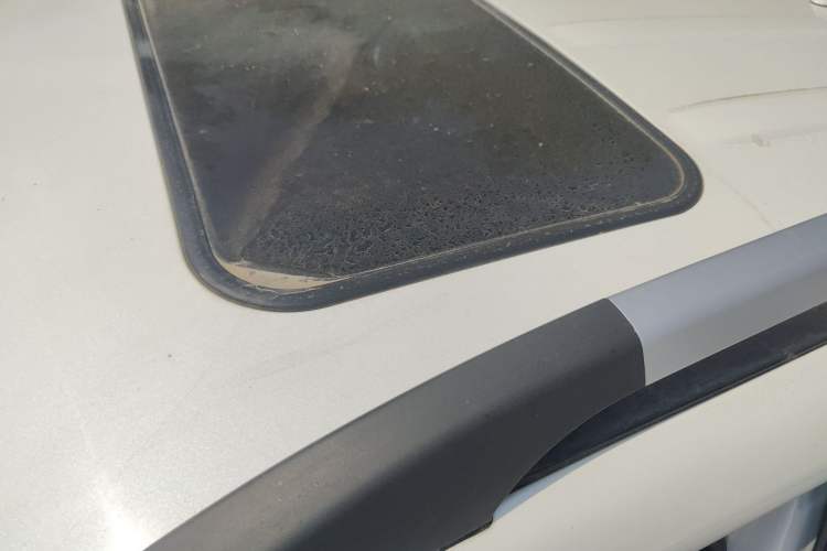 Used CHANGAN CS35 2015 1.6L Manual Luxury Model China IV Standard Roof