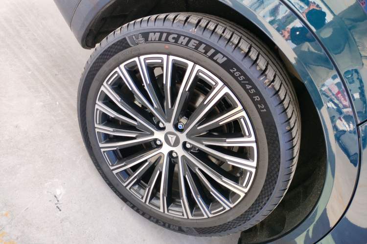 Used Deepal S09 2025 Four-Wheel Drive Ultra+ Custom Edition