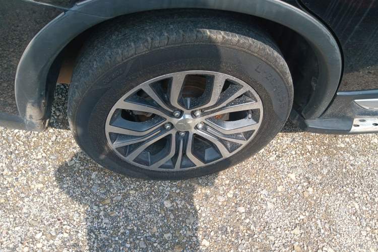 Used Mitsubishi Outlander 2018 2.0L Two-Wheel Drive Glory Edition 5 Seats