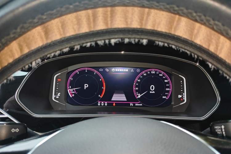 Used Volkswagen Passat 2019 330TSI Luxury Edition China V Standard Instrument Cluster