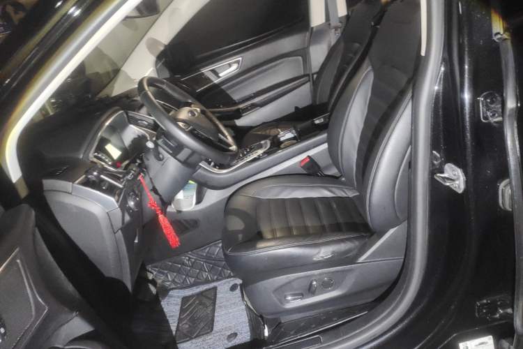 Used Ford Edge 2015 2.0T GTDi 4x4 High-Grade Model Left Front Seat