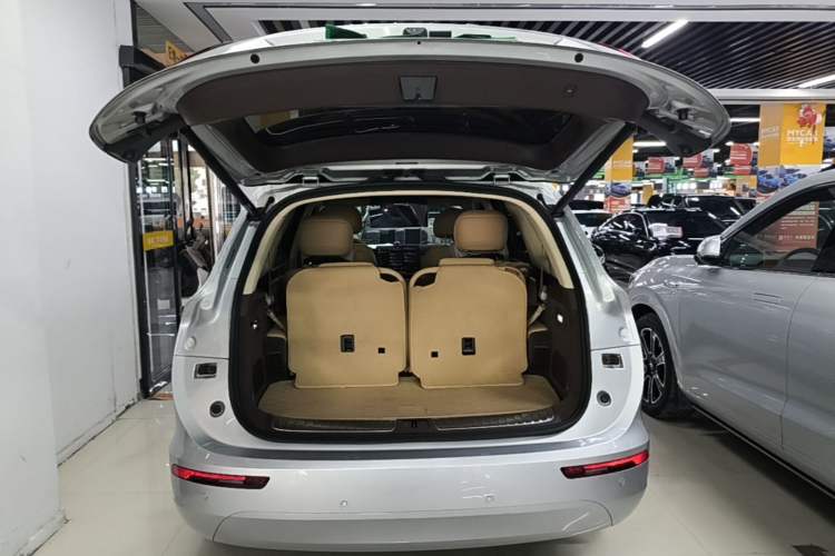 Used Hima AITO M7 2024 1.5T Intelligent Driving 4WD Ultra Version 6 Seats