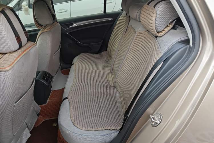 Used Volkswagen Golf 2015 1.6L Automatic Comfort Model