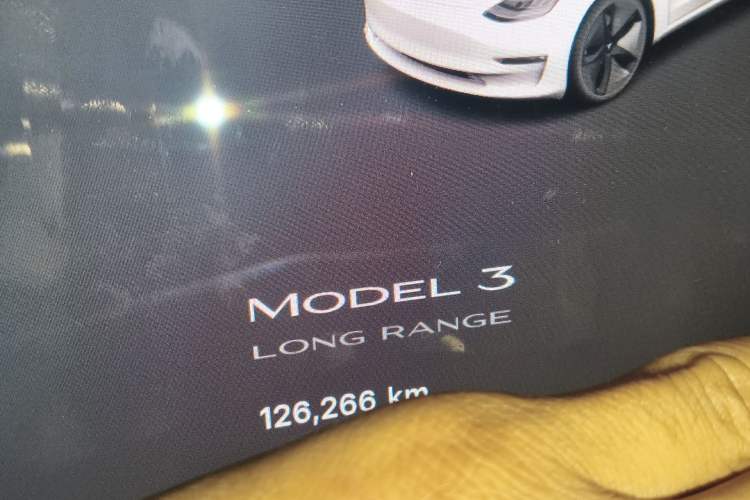 Used Tesla Model 3 2019 Long-Range Rear-Wheel-Drive Version