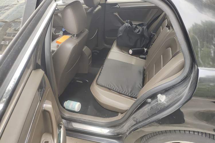 Used Volkswagen Bora 2014 1.4TSI Automatic Comfort Model Left Rear Seat