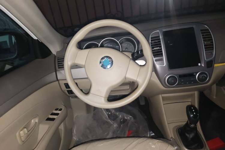 Used Dongfeng Junfeng E11K 2019 ES360 Battery-Swap Version 46.7 kWh
