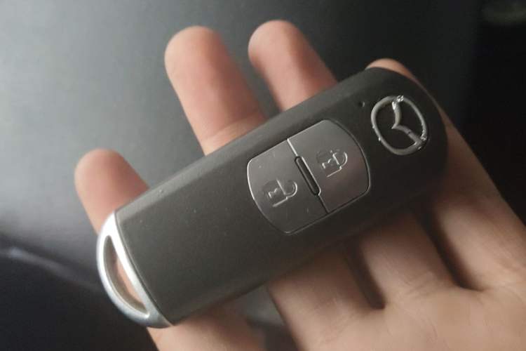 Used Mazda CX-5 2015 2.5L Automatic 4x4 Prestige Edition
