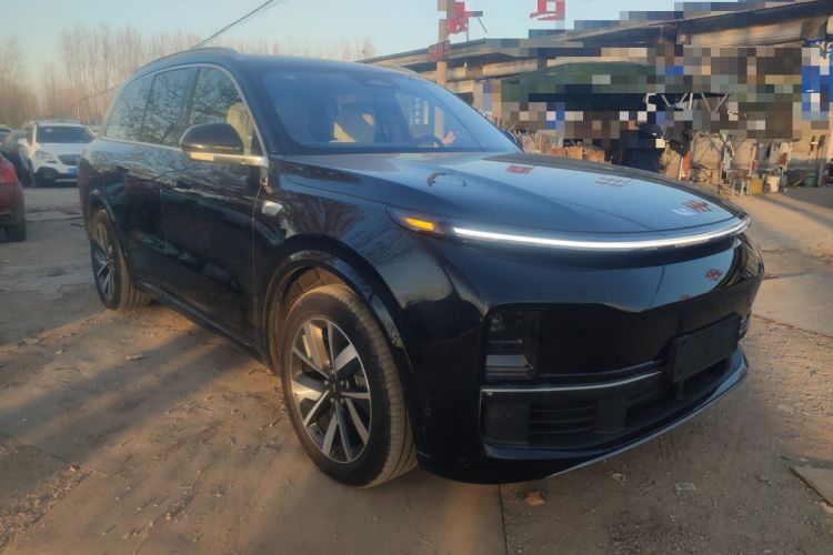 Used Li Auto L8 2023 Pro Model
