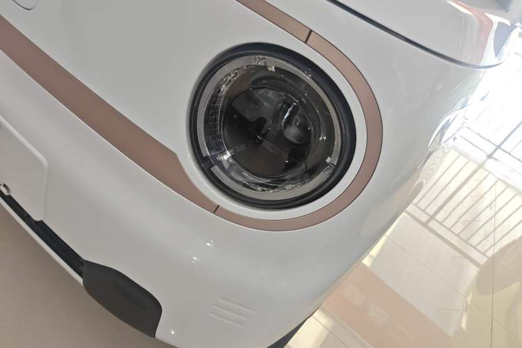 Used Geely Galaxy Panda 2024 Panda Mini 200km Endurance Bear
