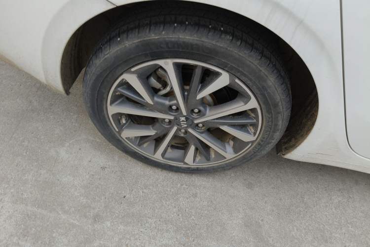 Used Kia K3 2020 1.5L CVT New Sharp Edition with Sunroof
