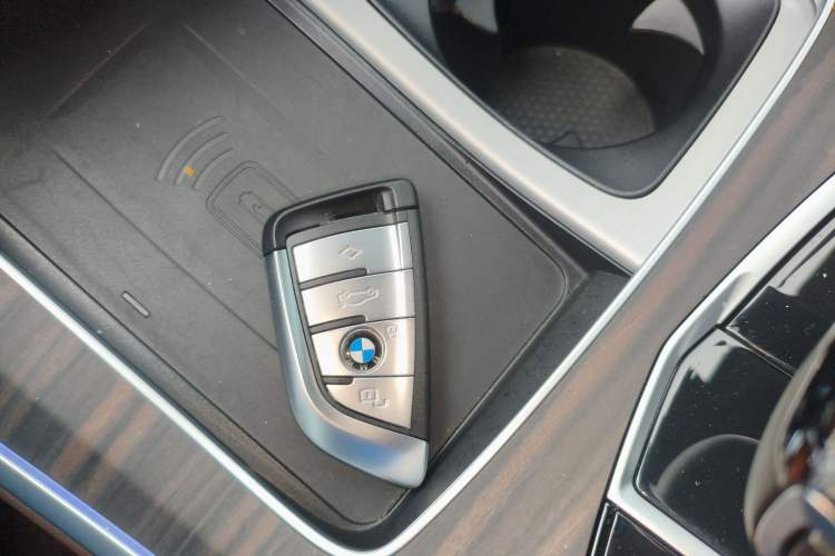 Used BMW X5 2022 Restyled xDrive 40Li Luxury Edition M Sport Package