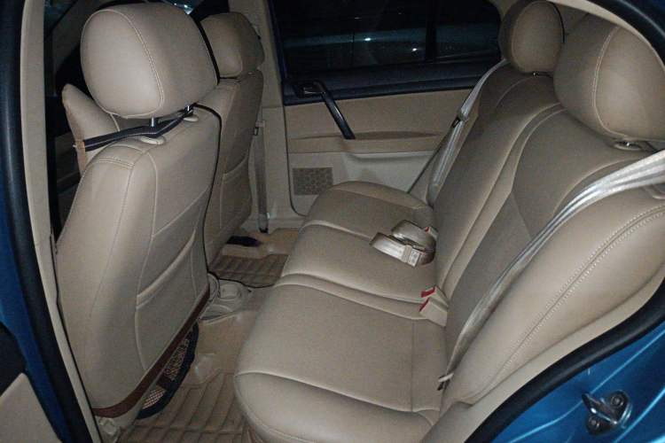 Used Volkswagen Polo 2009 Jingqu 1.4L Automatic Elegant Edition Left Rear Seat