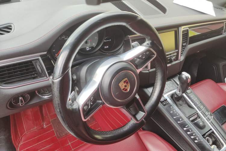 Used Porsche Macan 2014 Macan S 3.0T Steering Wheel