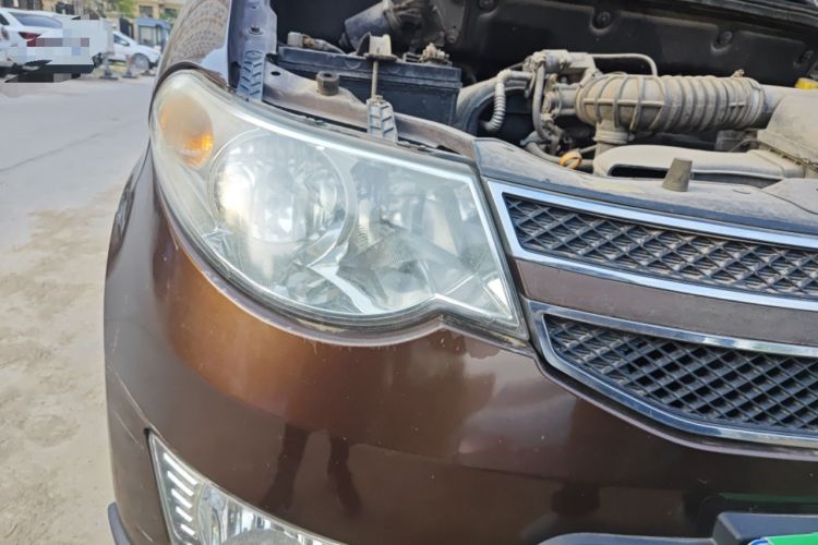 Used Wuling Hongguang 2014 1.2L S Comfort Model China IV
